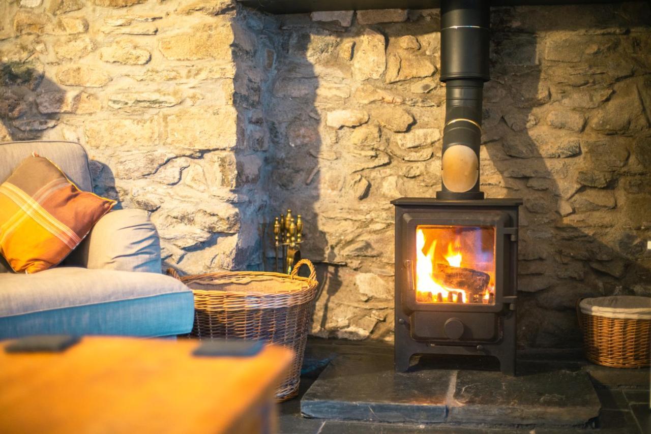 St Davids Hideaway With Roll-Top Bath & Log Burner Екстериор снимка