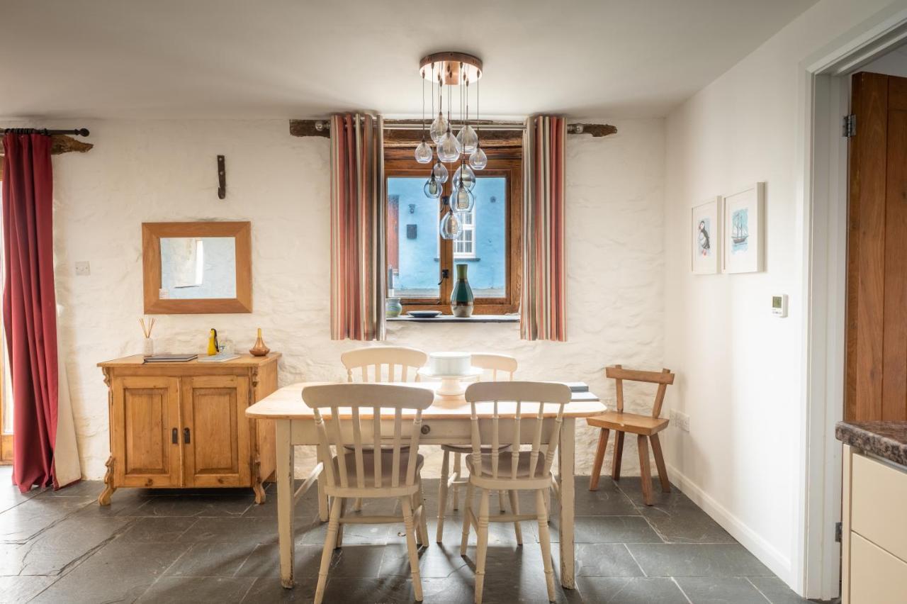 St Davids Hideaway With Roll-Top Bath & Log Burner Екстериор снимка