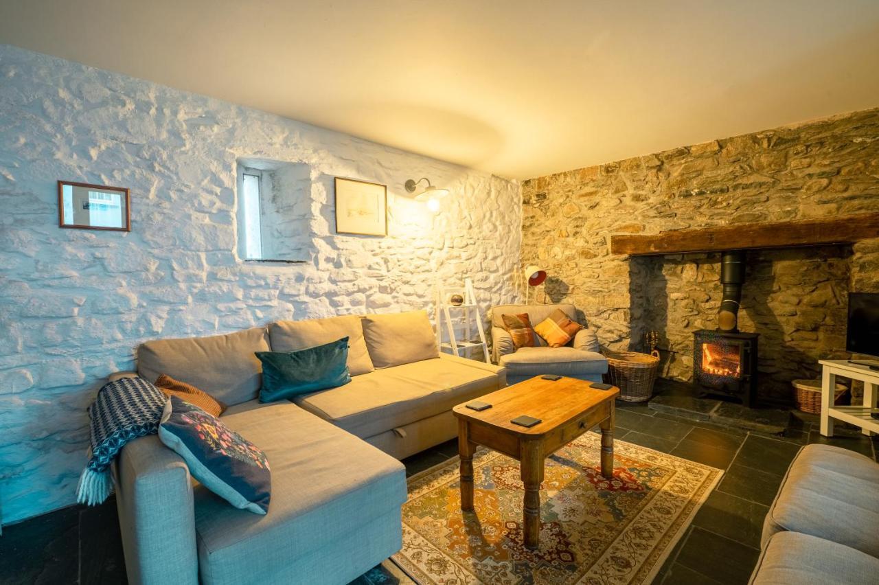 St Davids Hideaway With Roll-Top Bath & Log Burner Екстериор снимка